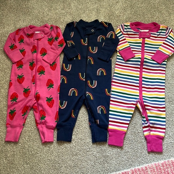 Hanna Andersson Zipper Onesies - Set of 3